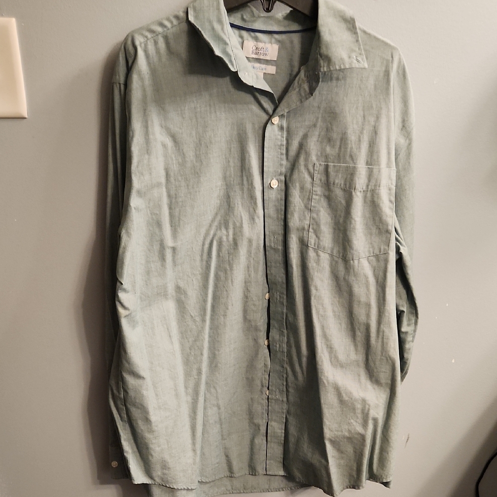 🍉Croft & Barrow Light Gray Casual Button Down Shirt